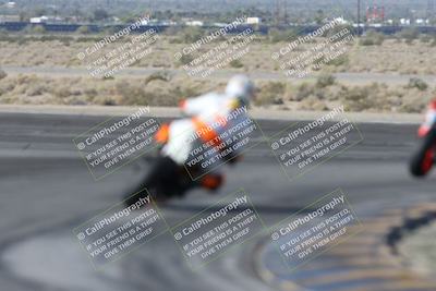 media/Dec-01-2025-Moto Forza (Mon) [[2daa91e15f]]/1-Advanced Group/Session 2 Turn 11 Backside/